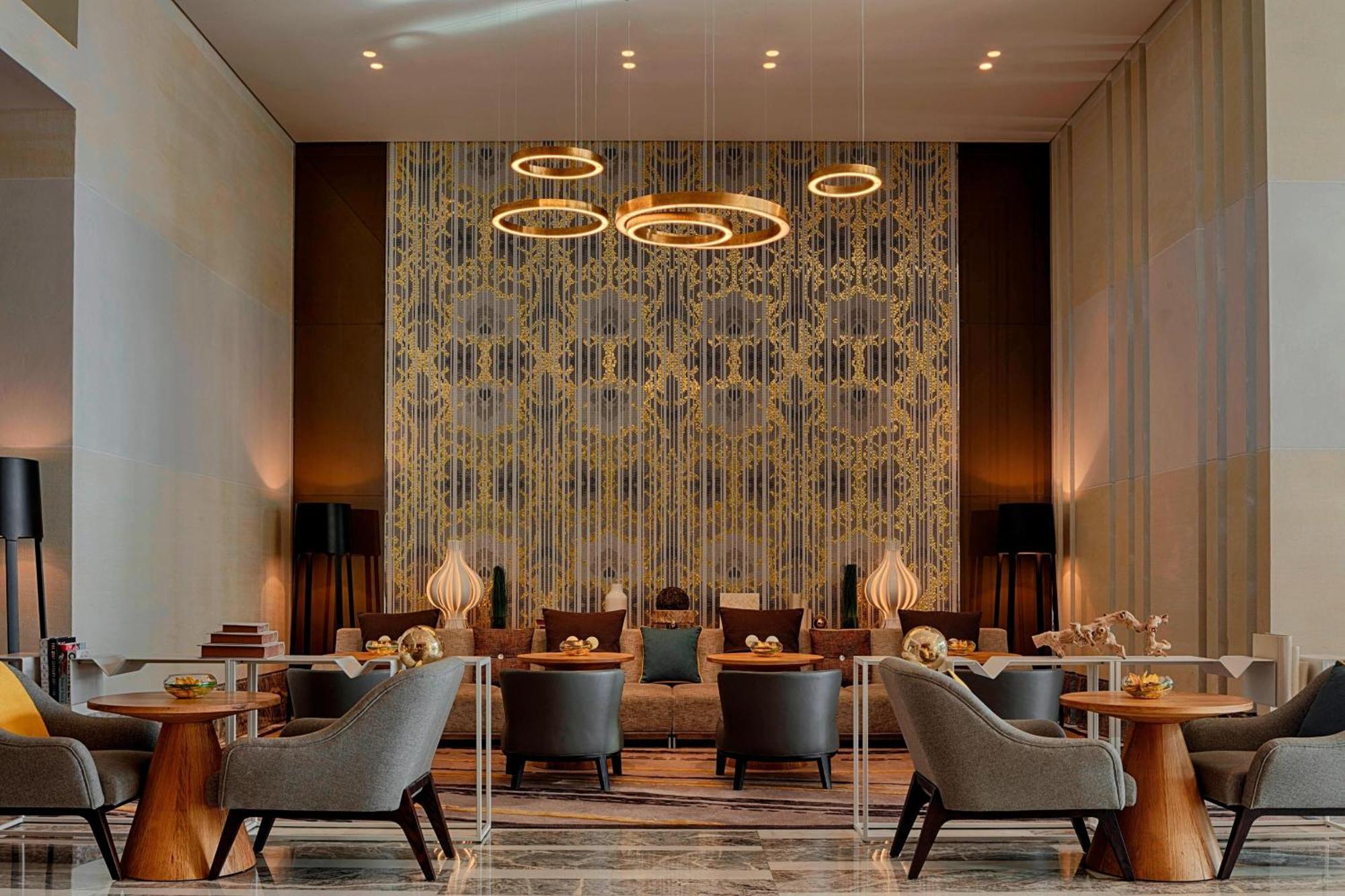 Le Meridien City Centre Bahrain Manama Exterior foto The lobby of the hotel